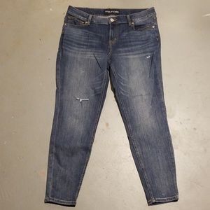 Maurices Boyfriend skinny jeans sz 14 Reg